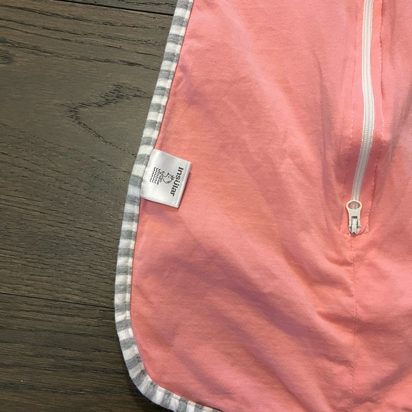 Baby girl arms up baby swaddler 0-6M NWT - Picture 2 of 4